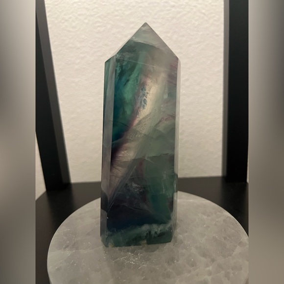 3 Crystal Fluorite Towers - Picture 4 of 4